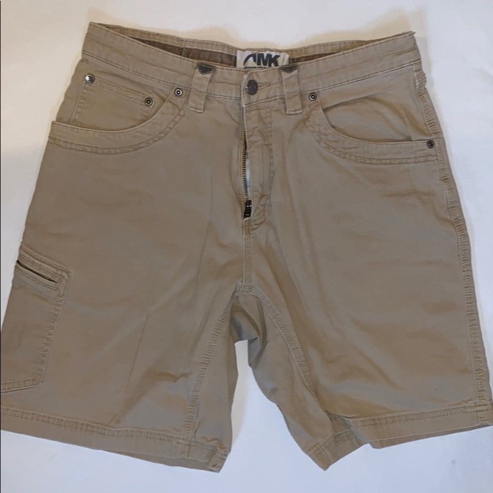 Mountain khaki shorts